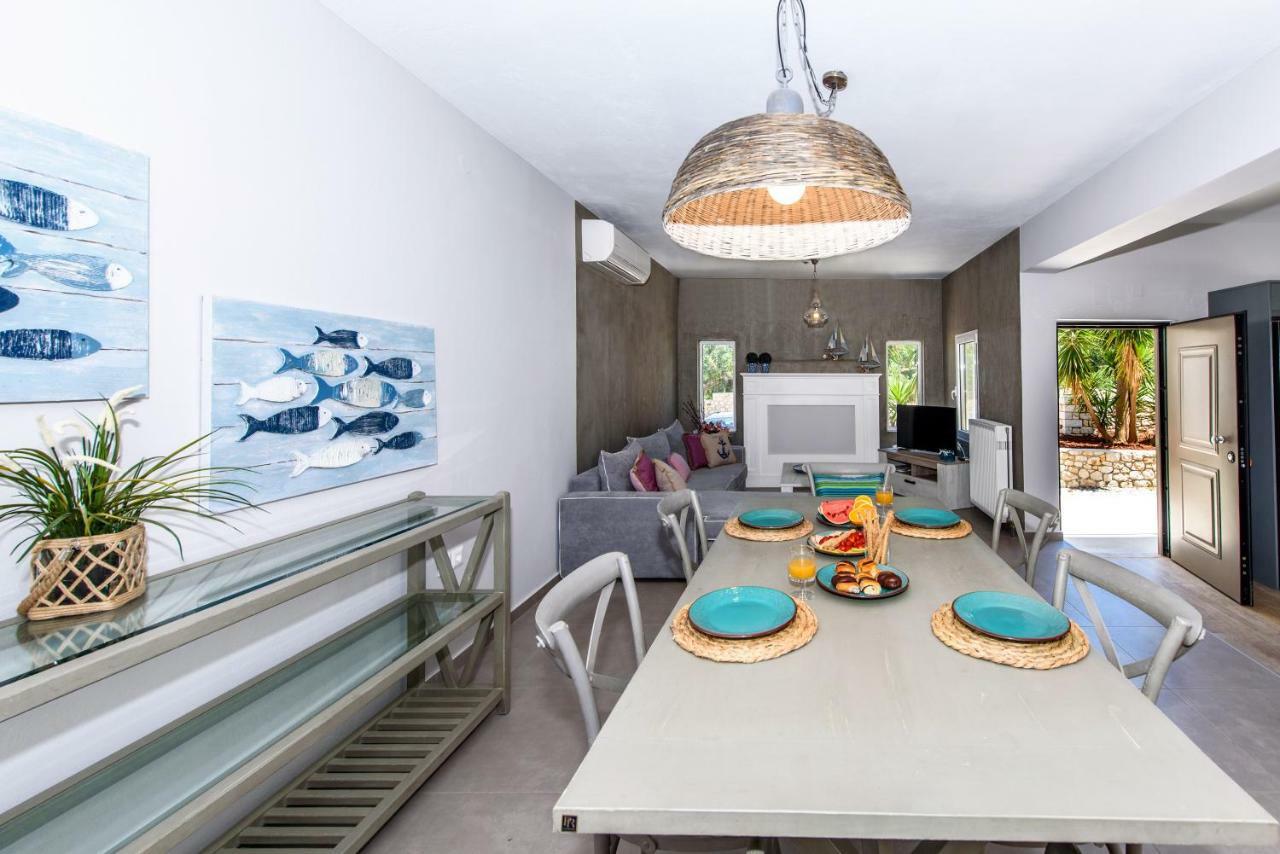 Villa Ellie - Heated Pool, Playground, Garden & Bbq! Vederoi المظهر الخارجي الصورة